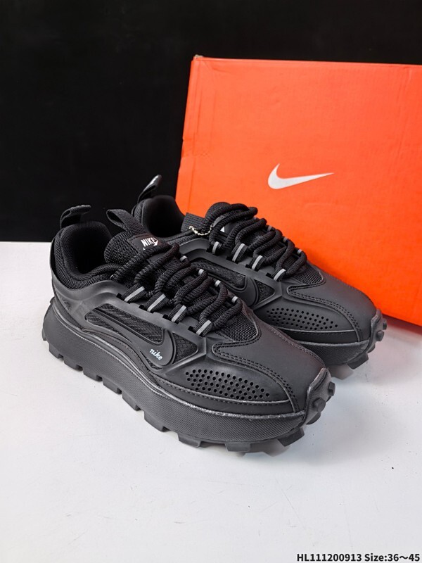 集合  耐克 Nike REACTX PEGASUS TRAIL 2026 越野跑步鞋 兼顾迅疾外观和稳固脚感