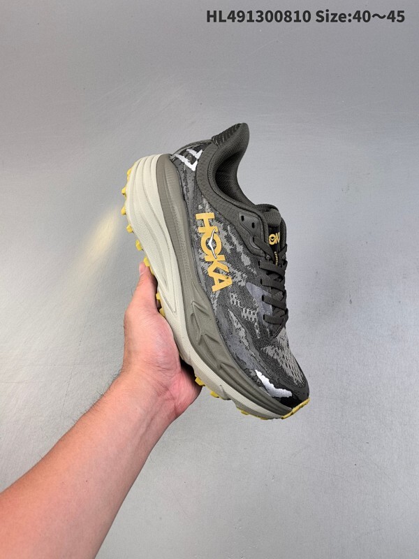 小红书推荐HOKA M KAWANA 7 全新配色 这个品牌来自于新西兰的毛利语，HOKA表示大地