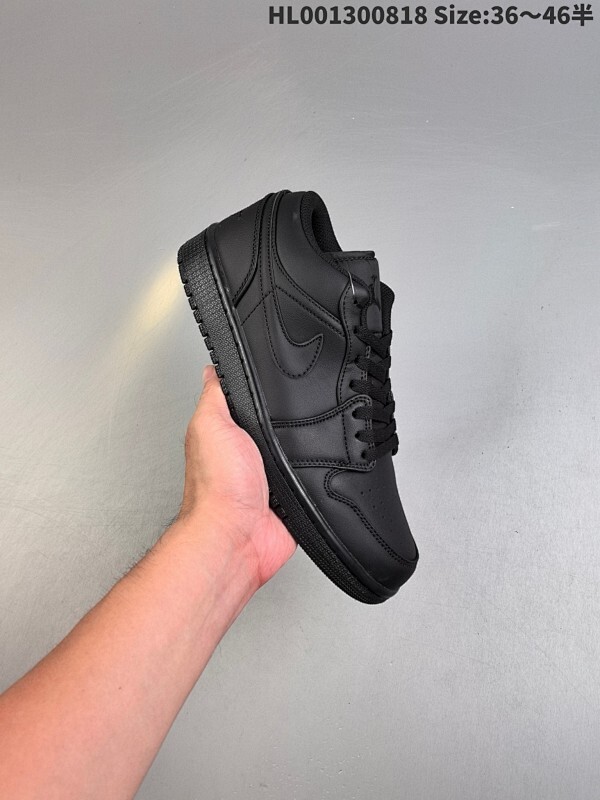 头层带半码 Air Jordan 1 Low "Triple Black" 低帮 全黑 AJ1 乔丹1代 aj1 乔1 低邦 黑魂 全黑 乔丹篮球鞋系列