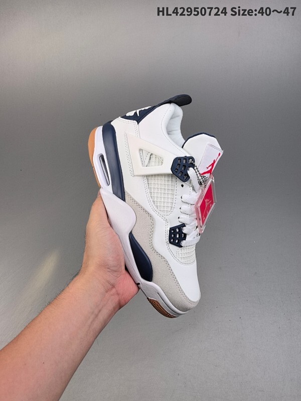 集合 Air Jordan 4 Retro "Orchid" 粉黑麂皮 AJ4 乔丹4代 aj4 乔4 粉麂皮 乔丹篮球鞋系列 整鞋采用麂皮材料打造，