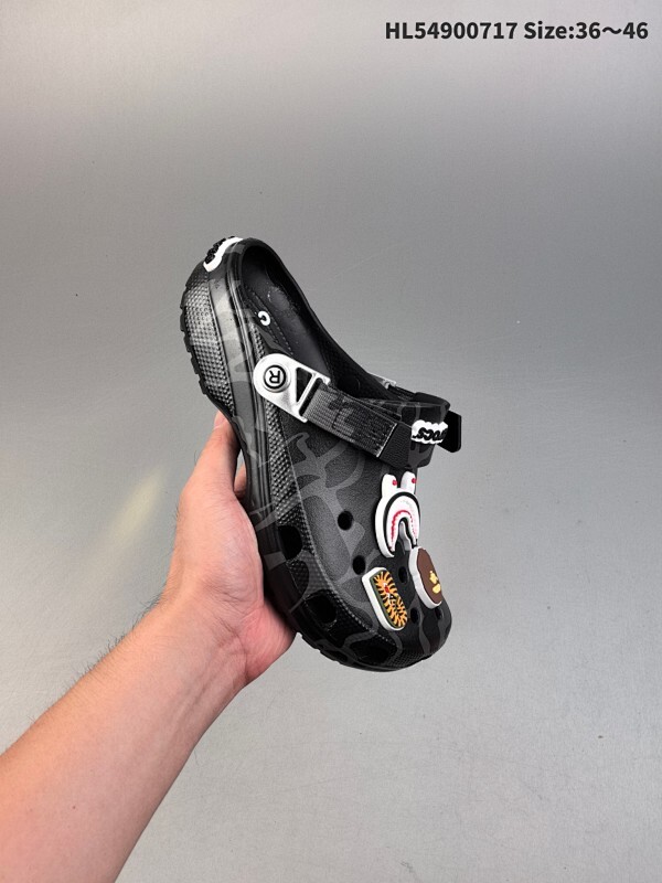 男女鞋原环保材料，采用高工艺EVA一次爆炸鞋底模❗️美国休闲鞋履品牌·卡骆驰联名日本里原宿潮流品牌