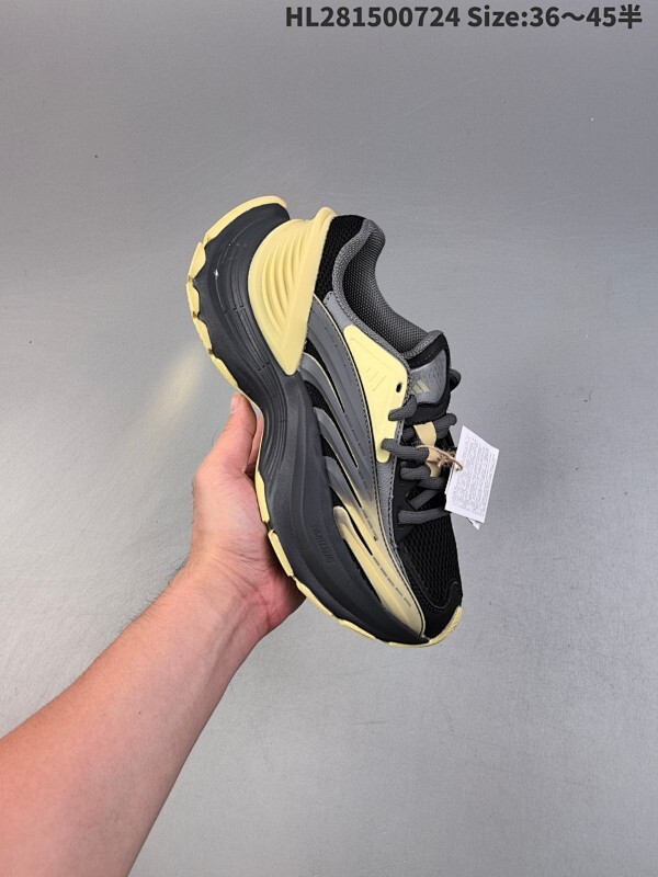 adidas阿迪达斯男女Wonder Runner TurboFO运动训练跑步鞋 设计充满未来机械感