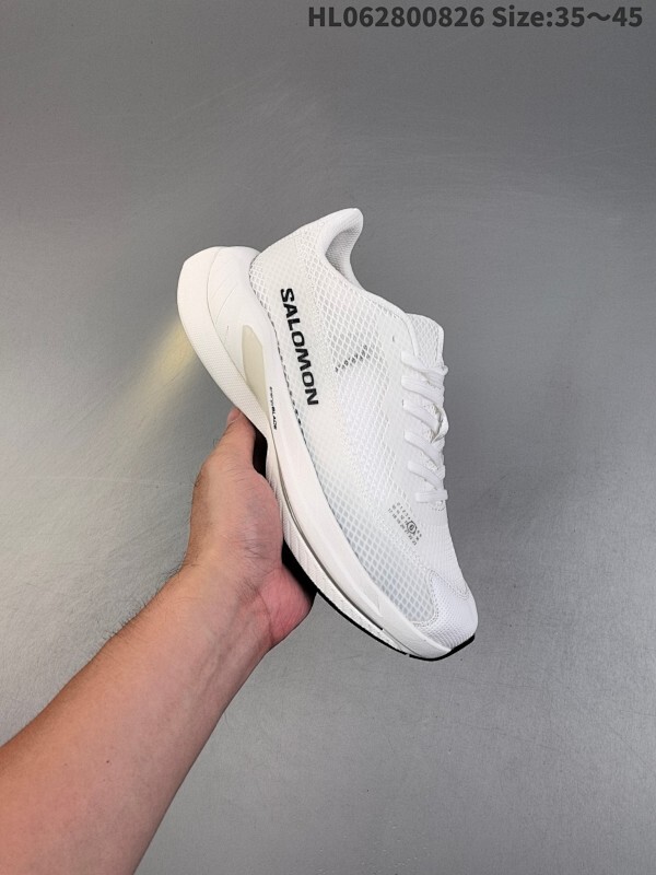 Salomon XT-QUEST ADV 萨洛蒙户外越野跑鞋 鞋面采用SENSIFIT贴合技术 全方位贴合包裹脚型 鞋跟部鞋底牵引设计