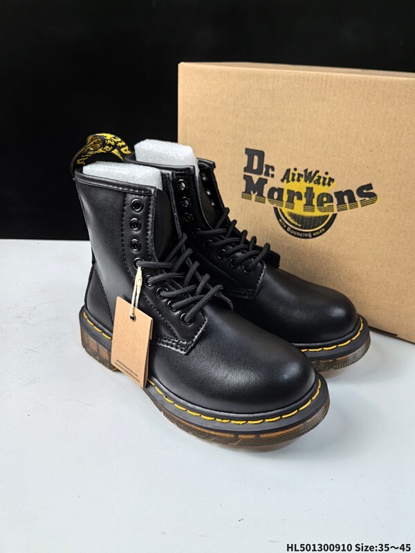 集合 Dr.Martens 马汀博士 马丁靴  1460 经典款8孔系列 黑色荔枝皮 某物同香港代购 同一批次订单 公司规格