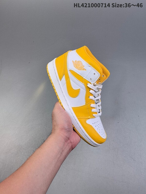 集合  耐克 男女同款运动板鞋 Nike Air Jordan 1 Retro High OG  乔丹一代aj1 乔1 AJ1 篮球鞋复刻运动鞋
