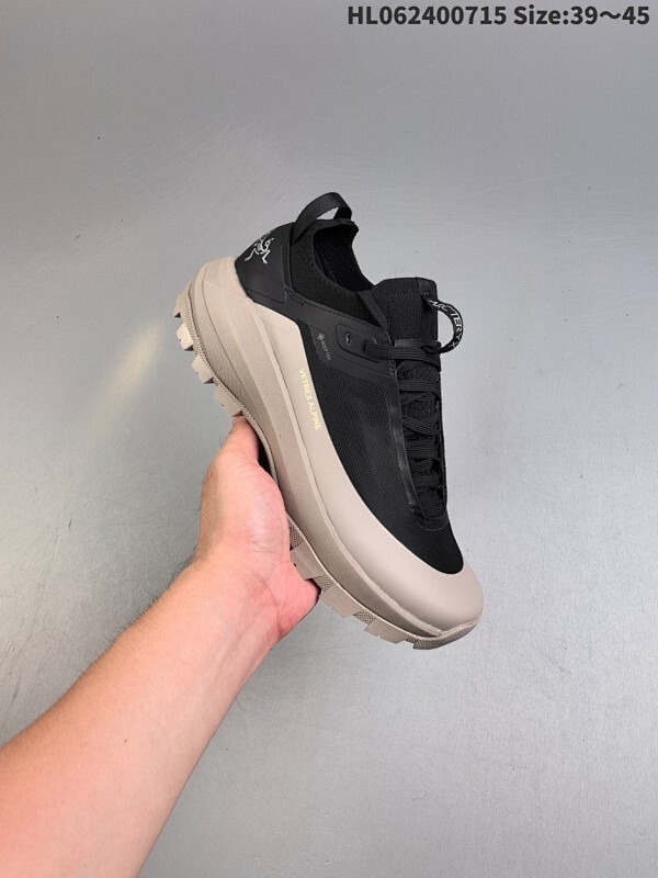 集合  公司级✅Arcteryx始祖鸟 VERTEX ALPINE M轻量 网布防滑轻便耐磨 低帮户外运动跑步鞋