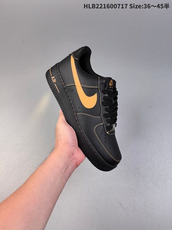公司级！耐克Nike Air Force 1 Low 空军一号低帮百搭休闲运动板鞋 柔软、弹性十足的缓震性能和出色的中底设计，