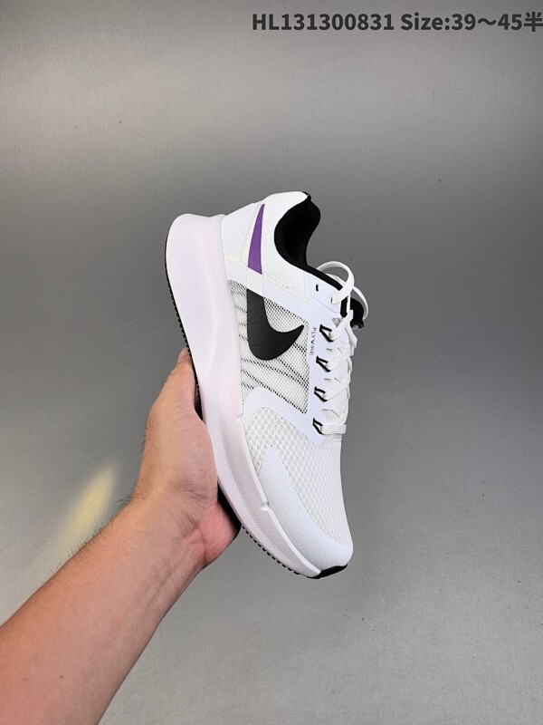 集合  ✅Nike Run Swift 3 短跑运动鞋跑步鞋专为短距离跑步设计。经典版型焕新升级‏，透气稳固