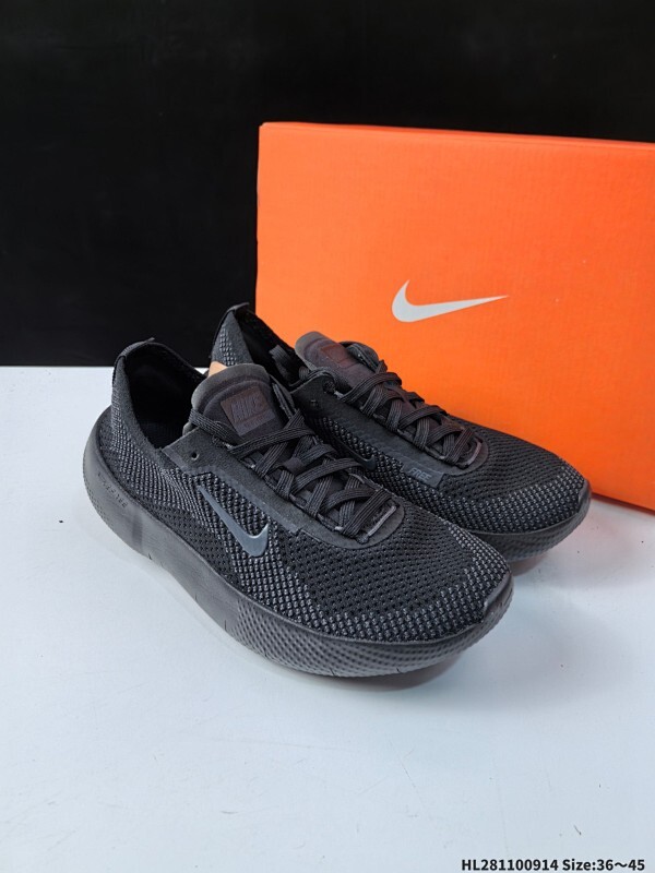 集合  NK Free 2025 赤足透气缓震运动跑鞋 官方同步出货飞织鞋面提供出色的弹性和支撑力鞋底融入凹槽设计