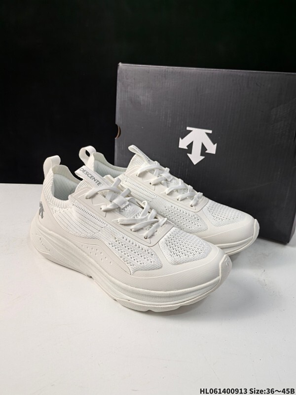 集合  ✅迪桑特DESCENTE LAVITATE II KNIT 时尚防滑 低帮跑步鞋 针织网布无缝拼接鞋面轻薄通透减少摩擦 进口Z FOAM缓震中底 舒适回弹动能加成