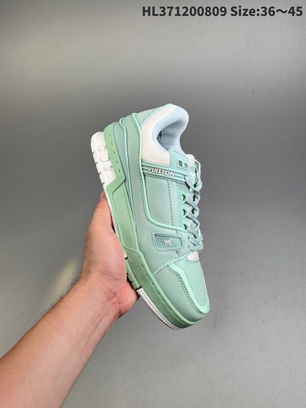 集合一 真标✅Louis Vuitton Trainer Sneaker Low 全新 LV 路易威登 休闲运动文化百搭板鞋