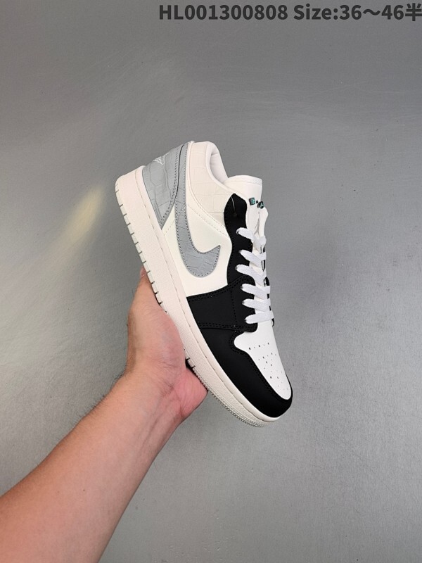 头层带半码 Air Jordan 1 Low "Soft Pearl" 低帮 白灰黑 AJ1 乔丹1代 aj1 乔1 低邦 白灰黑 乔丹篮球鞋系列