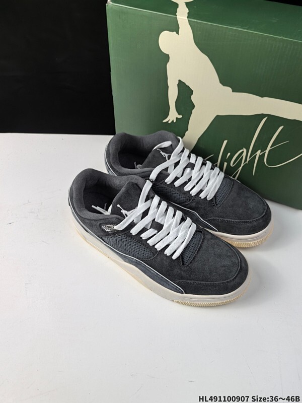 Air Jordan 4 Retro Flight Court 低帮 粉黑 AJ4 乔丹4代 aj4 乔4 低邦 乔丹篮球鞋系列 鞋款整体以粉色麂皮打造