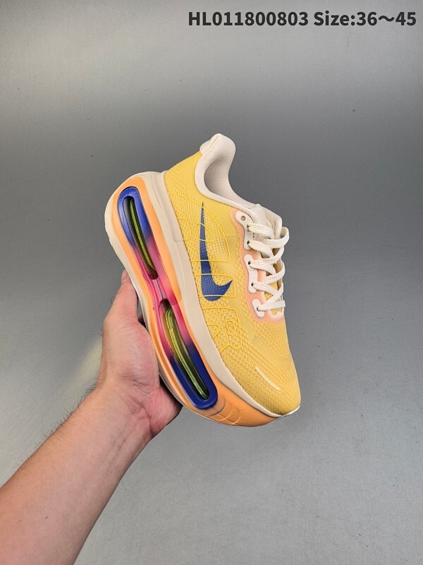 公司级✅Nike VOMERO PREMIUM 耐克 舒适减震防滑 低帮跑步鞋 全掌