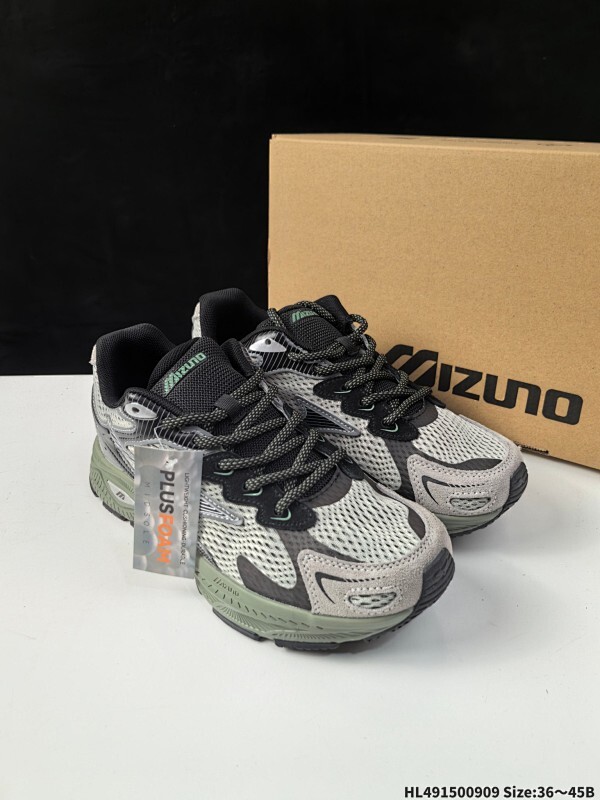 Mizuno Racer S 复古做旧运动舒适 网布耐磨透气 低帮跑步鞋 男女同款 银灰色 美津侬是日本美津浓株式会社于