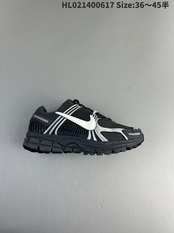 140 NIKE ZOOM Vomero 5 SP  复古风潮 网面透气运动鞋  官方货号: BV1358 002