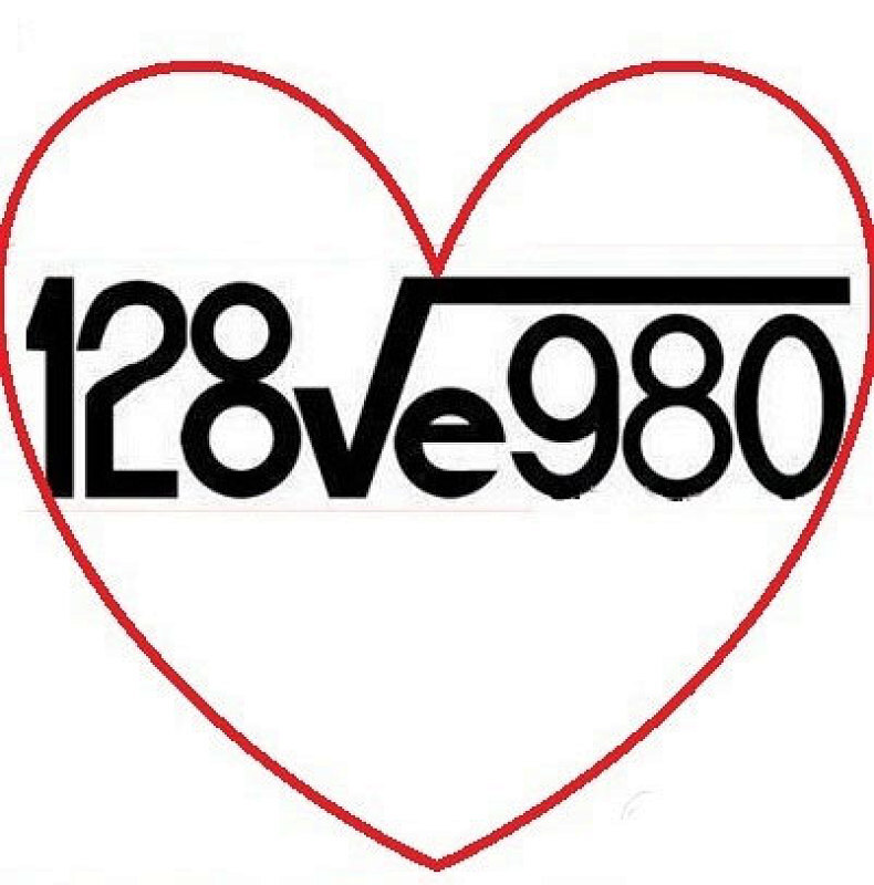 微小说年轻女子扑倒坟前失声大哭