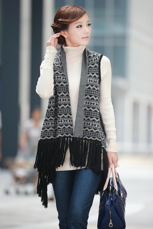 2012秋冬季新款女毛衣开衫原创款无袖披肩型多种穿法特色单品爆款