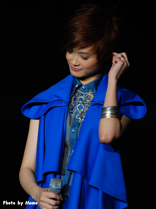 那朵散发夺目耀眼光芒的蓝色妖姬-李宇春2008年3月9公众号:暂未开通