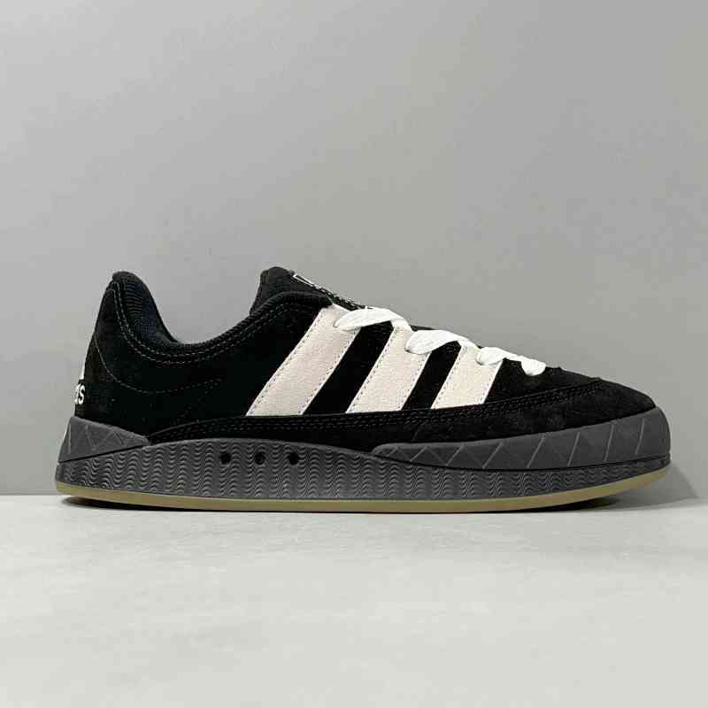 HX版本 全黑白HQ6900 阿迪达斯三叶草 Adidas Originals Adimatic Hemp复古鲨鱼面包鞋 板鞋