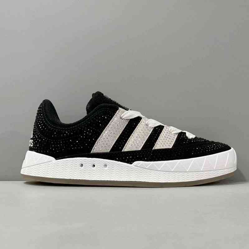 HX版本 钻石黑GY5274 复古鲨鱼面包鞋 板鞋 阿迪达斯三叶草 Adidas Originals Adimatic舒适耐磨轻便低帮板鞋 男女鞋