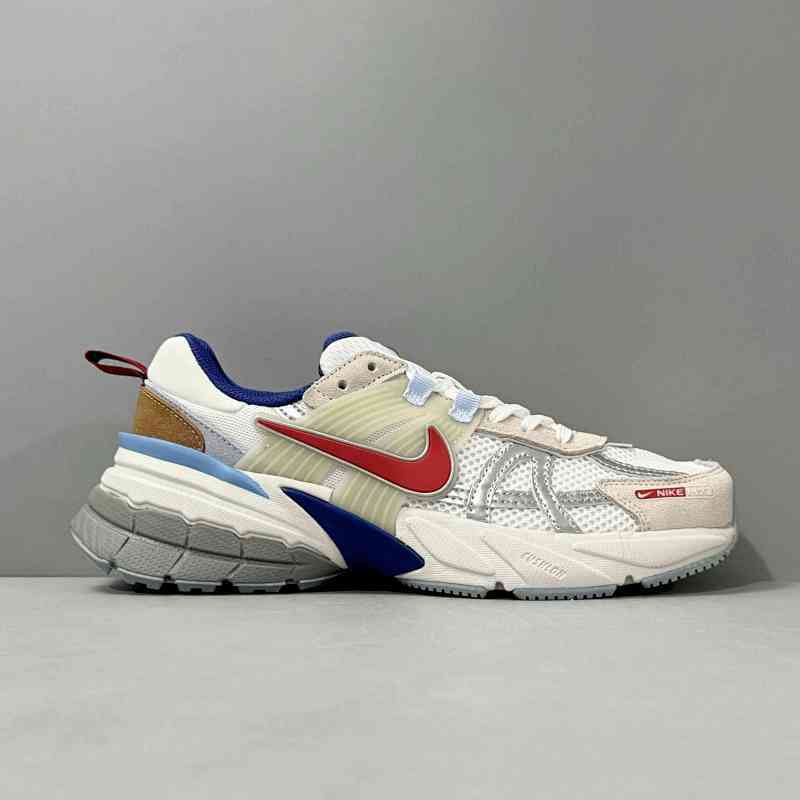 JD版本 白灰蓝红HF5724-061 耐克Nike V2K Run 轻便耐磨时尚亮色舒适织物皮革减震防滑耐磨低帮休闲跑步鞋 男女鞋