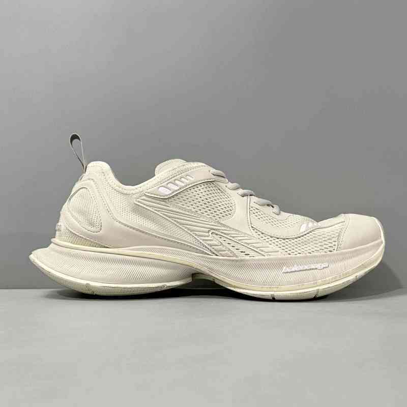 超神版本 13代米白色793945WFLGY2000 Balenciaga巴黎世家 Circuit 做旧 圆头系带 低帮 训练鞋