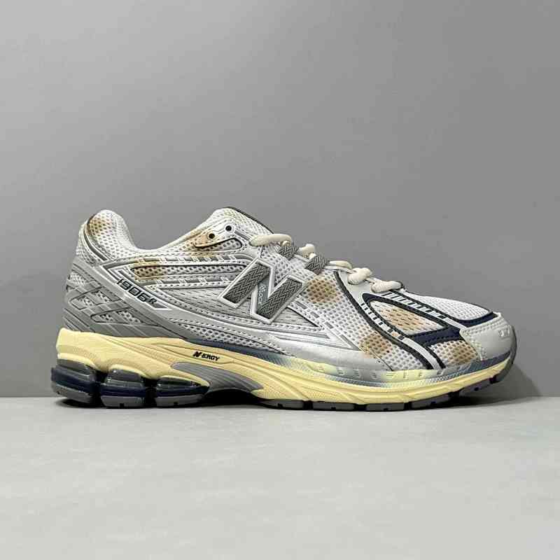HX特价版本 做旧灰蓝银 M1906RTI NB1906R   This is never that x New Balance 1906R NB1906R 防滑耐磨低帮跑步鞋 男女鞋