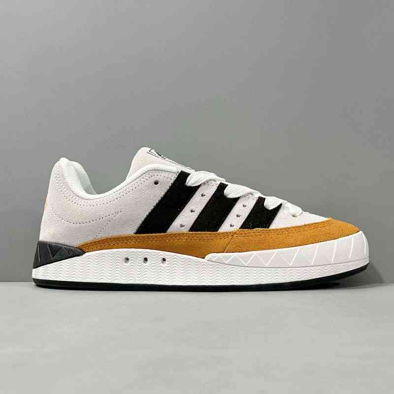 HX版本 爱心/灰橙HP9916  阿迪达斯三叶草 Human Made x Adidas Originals Adimatic 联名 复古鲨鱼面包鞋 板鞋