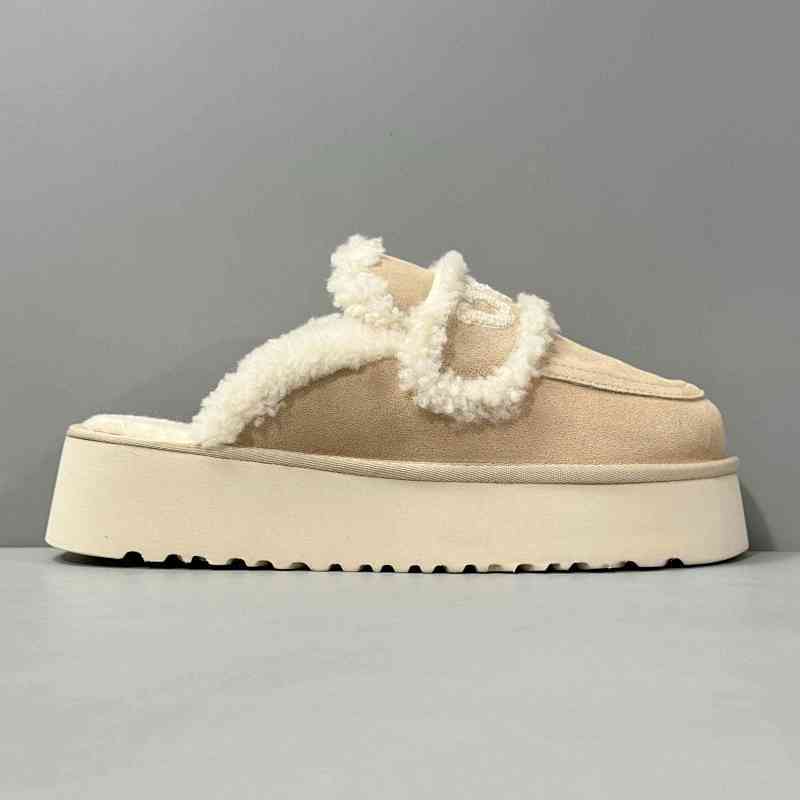 BK版本 科凯特厚底-浅沙色OB938/SAND UGG W Classic Coquette Clog Slipper  II 科凯特2.0厚底系列 时尚居家 穆勒风 包头舒适保暖露跟半拖鞋