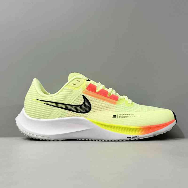 CG版本 绿白CT2405-700 Nike Zoom Rival FLY 3 运动舒适 织物合成革防渭耐磨透气 低帮 训练跑步鞋 男款 绿红