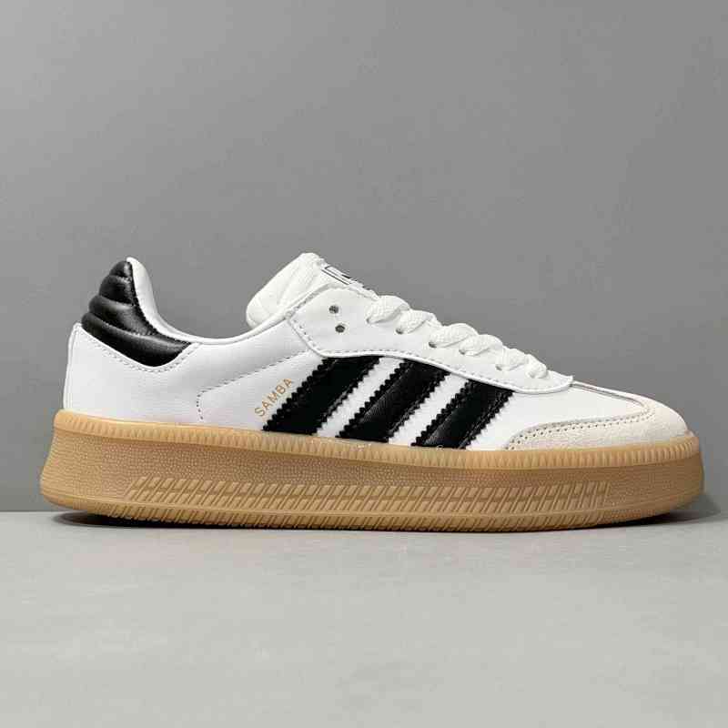 XR版本 XLG白黑厚底IE1377 阿迪达斯三叶草桑巴鞋德训鞋松糕鞋Adidas Samba XLG 德训鞋 舒适百搭潮流 防滑耐磨 低帮板鞋 男女款