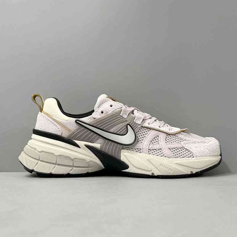 DJ版本  粉色FN6703-001 耐克Nike V2K Run 轻便耐磨时尚亮色舒适织物皮革减震防滑耐磨低帮休闲跑步鞋 男女鞋