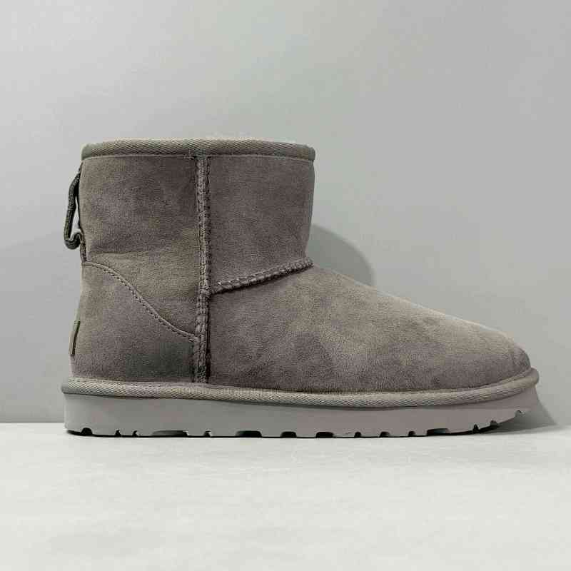LZ版本 经典短筒-灰色1016222-GREY UGG CLASSIC MINI 羊皮 保暖防滑 加绒保暖 短筒 雪地靴 女款 灰色