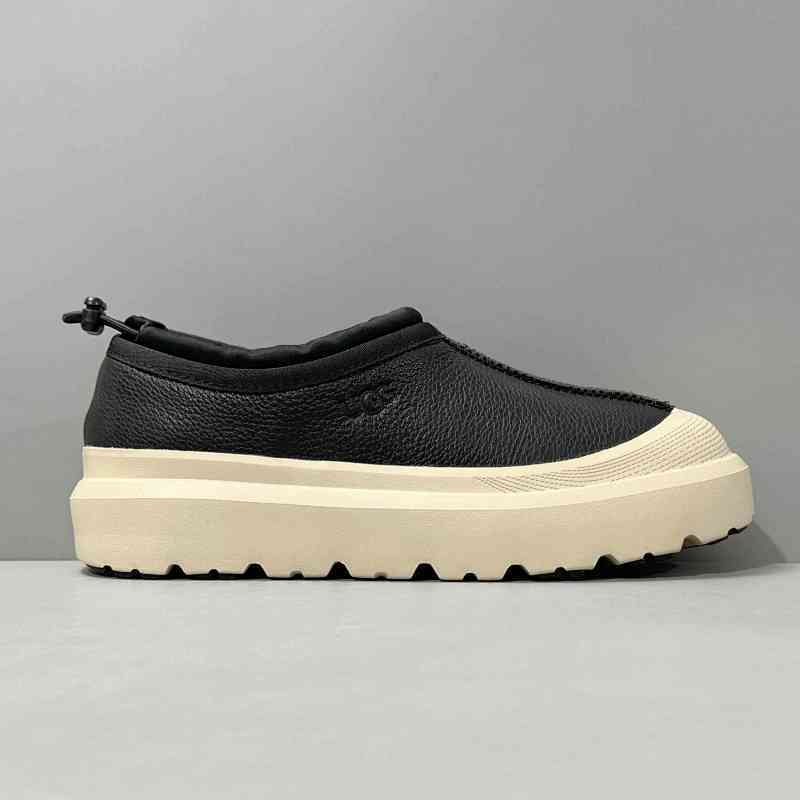 BK版本 黑白1158351-BCKBR UGG 织物牛皮革 舒适百搭 防滑防水 低帮 生活休闲鞋 男款 黑白色