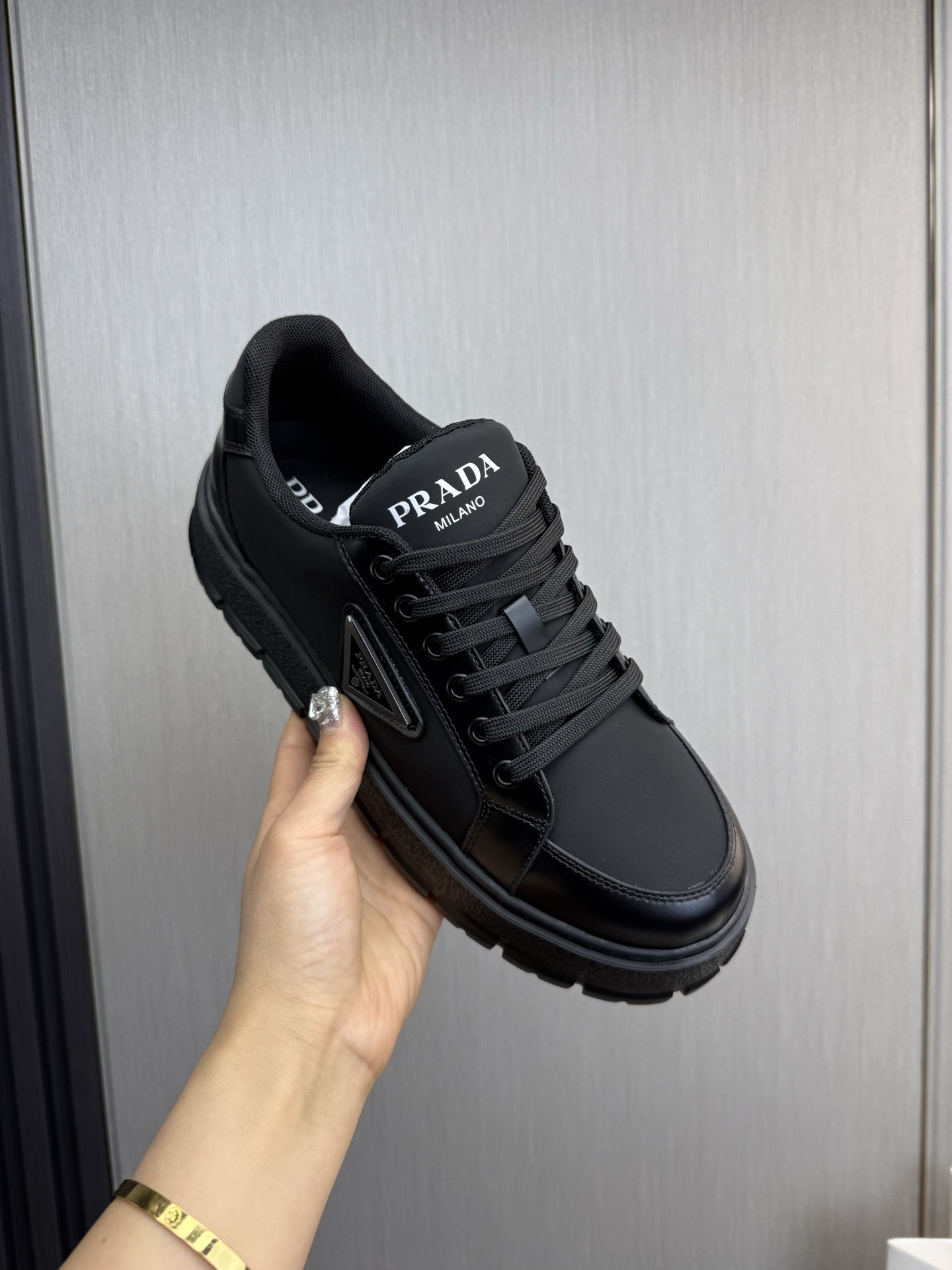 prada-casual-shoes_44_7.jpg
