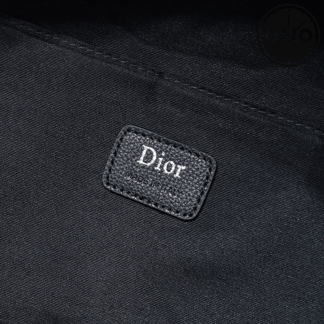 dior_men_42_6.jpg