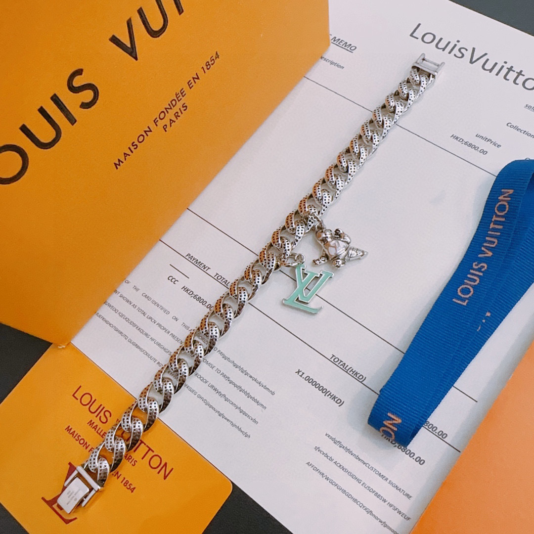 lv-bracelet_8_2.jpg
