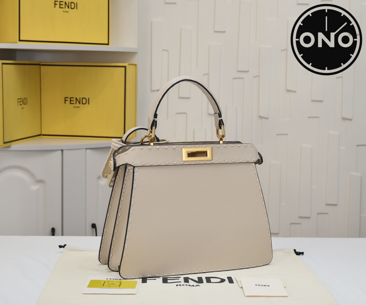 fendi_women_78_3.jpg