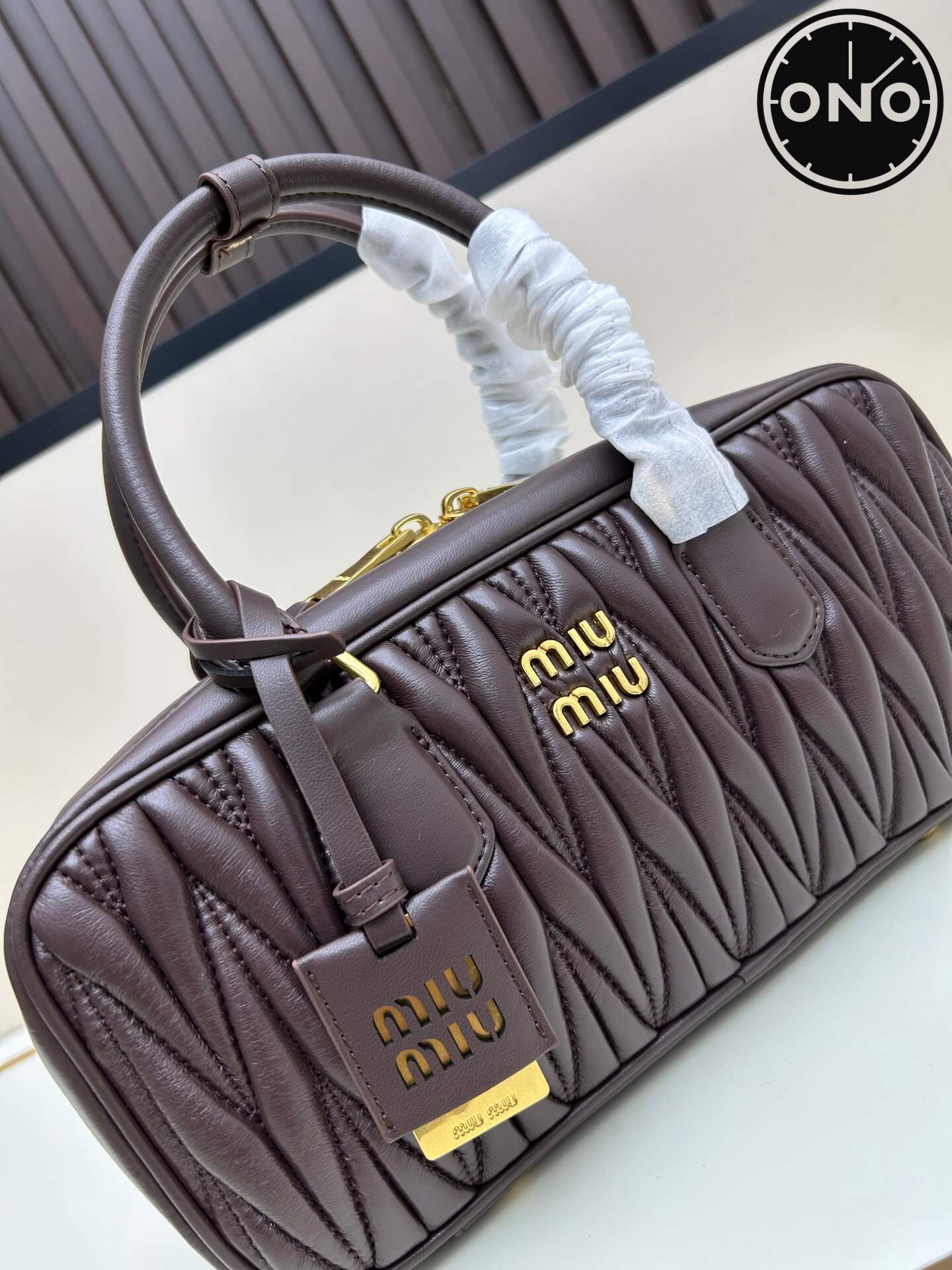 miumiu_women_78_3.jpg