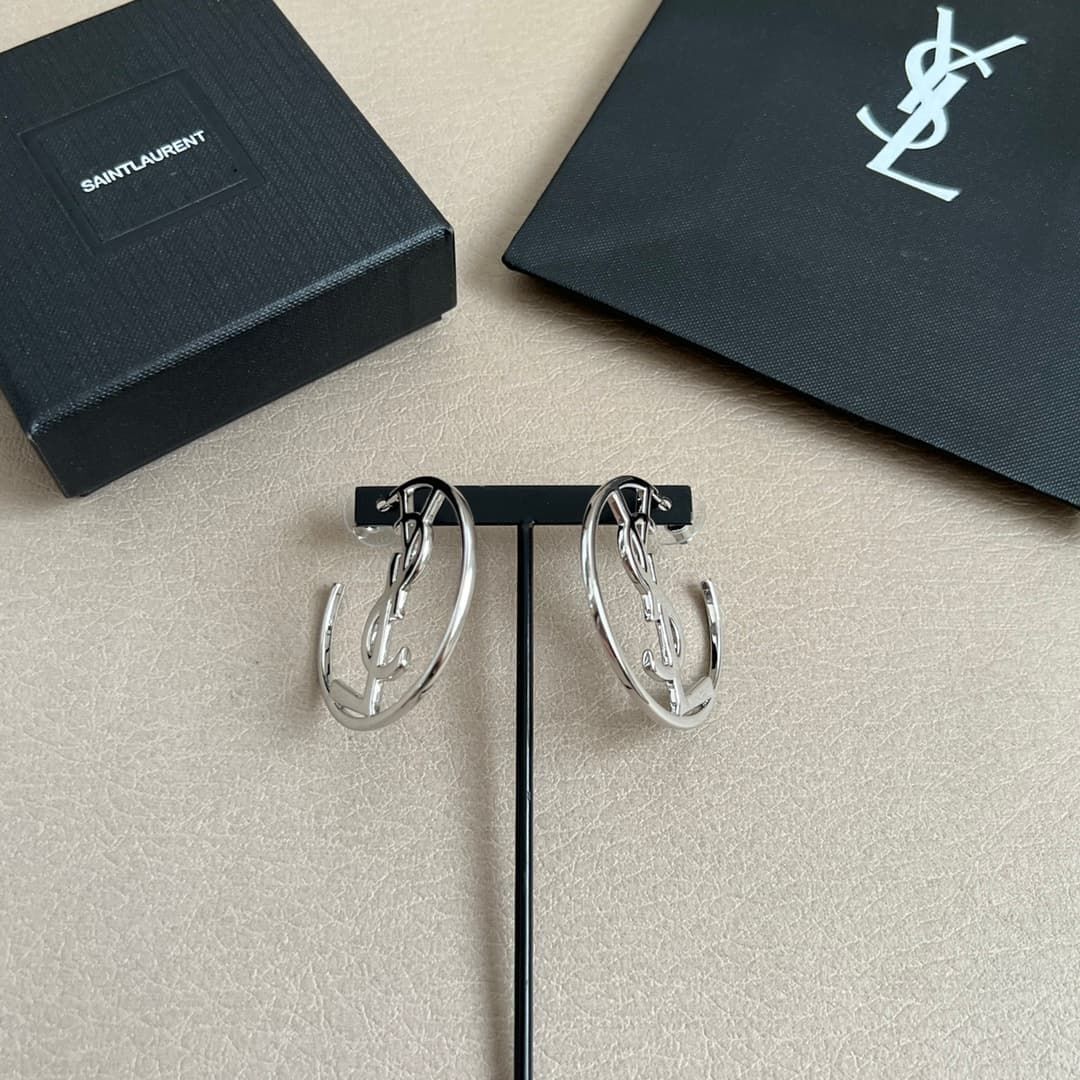 ysl-earring_20_1.jpg
