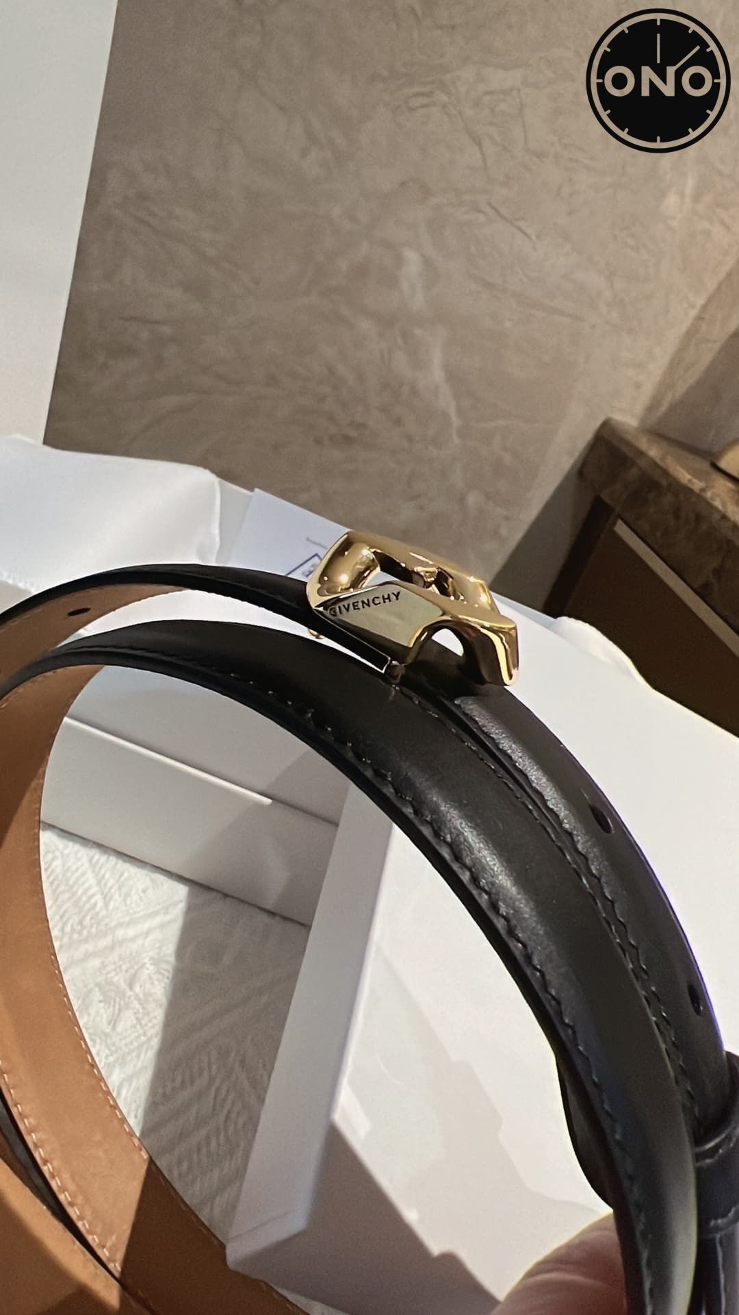 givenchy_belt_92_4.jpg