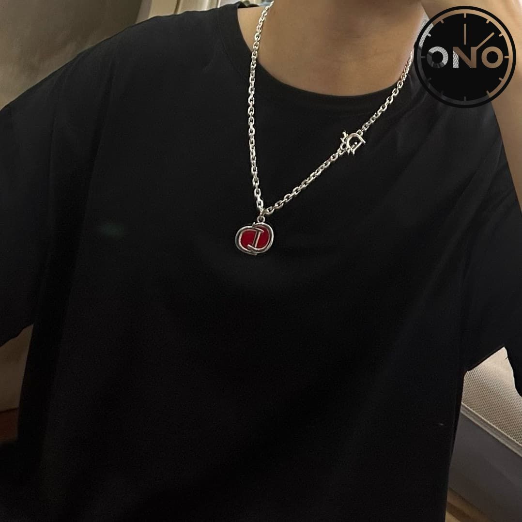 dior-necklace_90_3.jpg