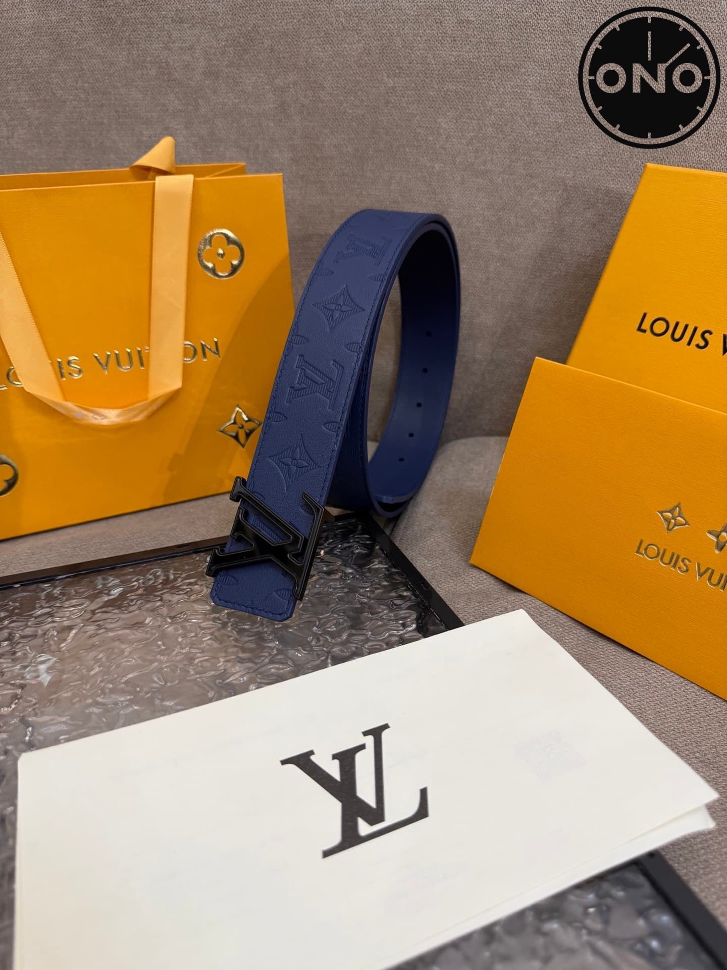 lv_belt_46_2.jpg