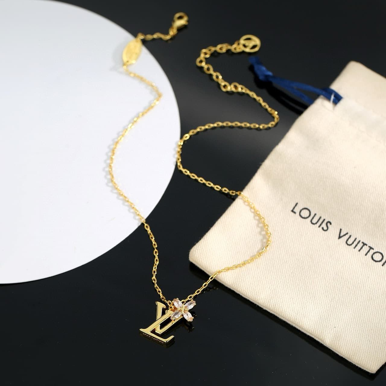 lv-necklace_25_2.jpg