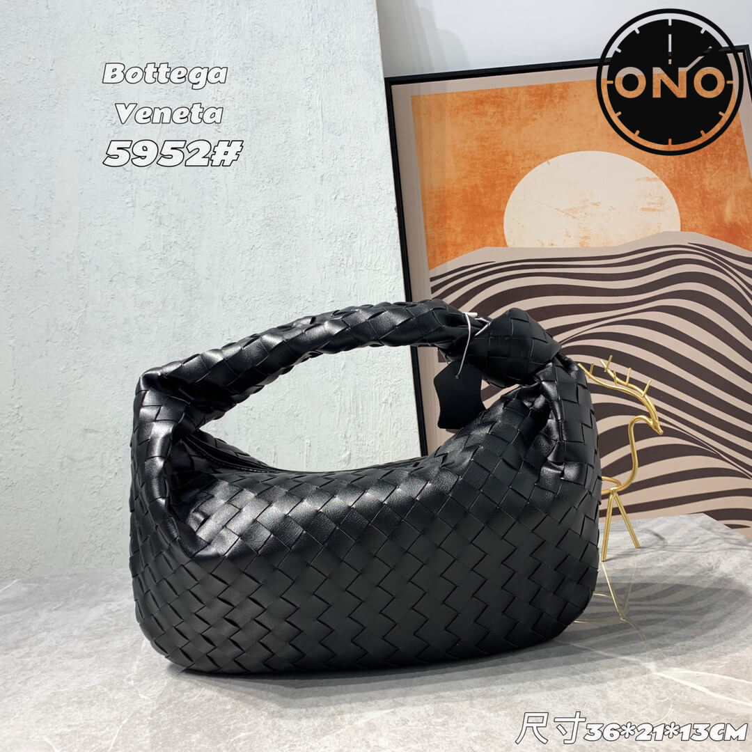 bottega_veneta_women_57_2.jpg