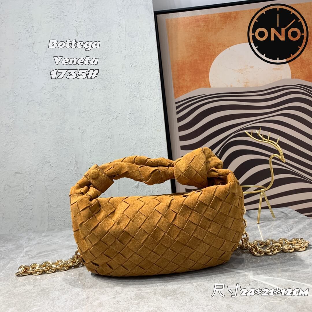 bottega_veneta_women_2_2.jpg