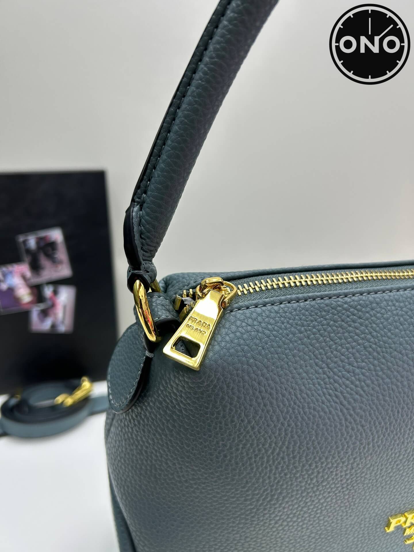 prada_women_108_5.jpg