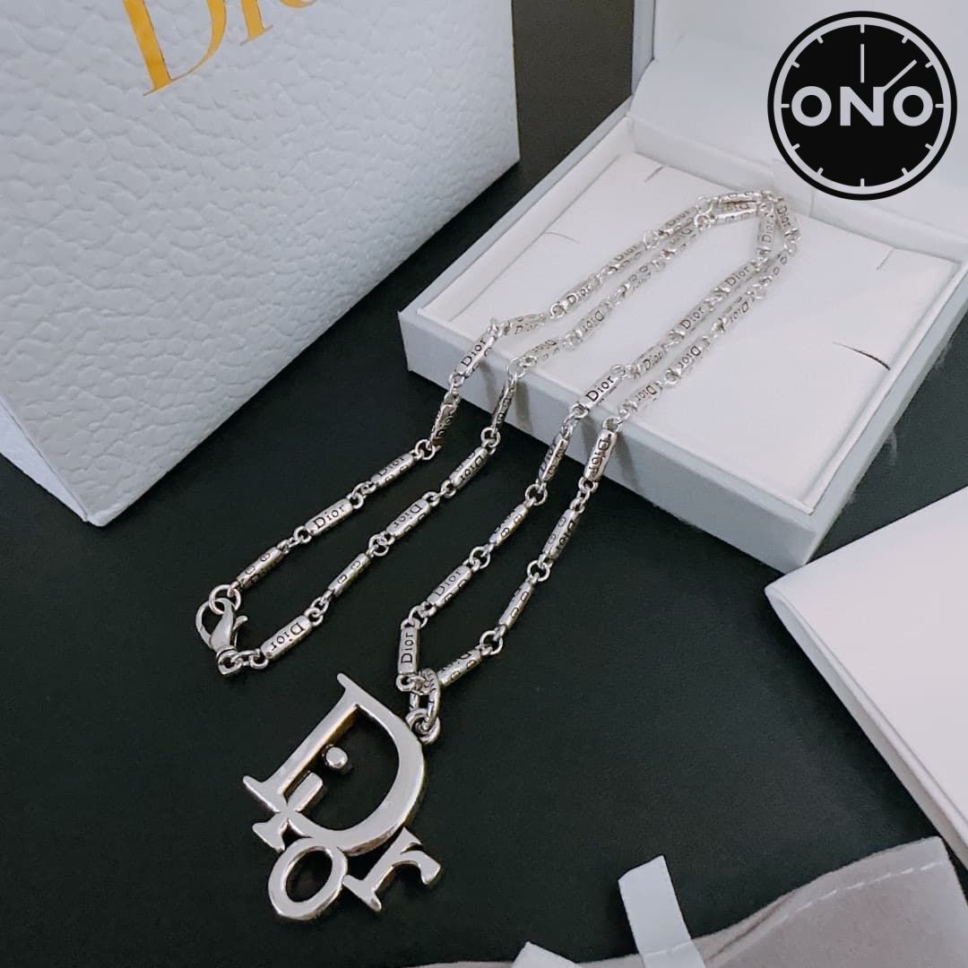 dior-necklace_85_1.jpg