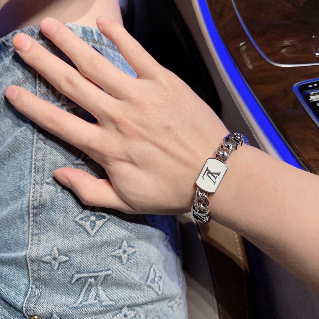 lv-bracelet_20_8.jpg